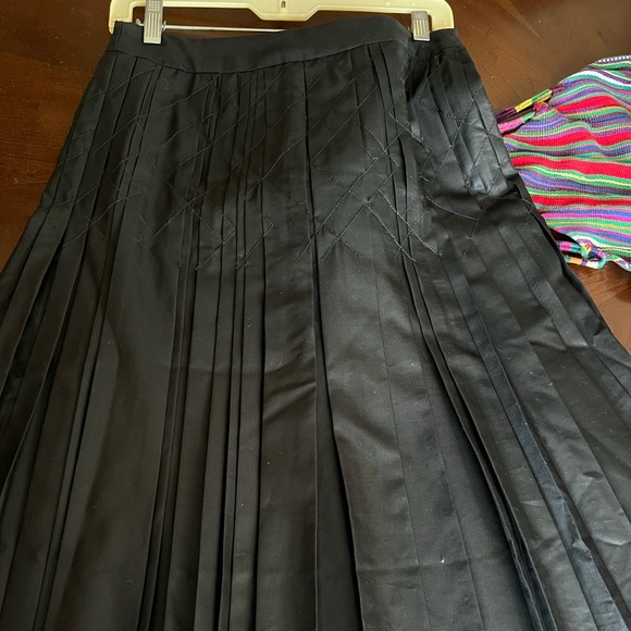 Tse - Picture 4 of 5